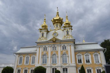 Evin dış görünüşünün ayrıntıları.