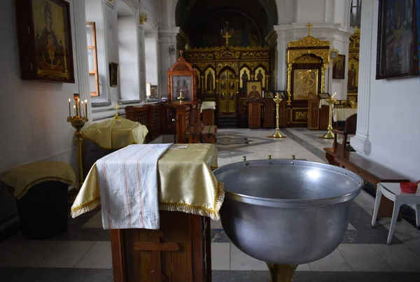 Objets Rituels Pour Baptême Des Personnes Dans Église Orthodoxe — Photo