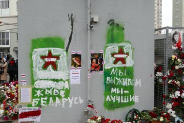 Minsk, Belarus - 13 Kasım 2020, Belarus. Diktatör Lukashenko 'ya karşı protesto.