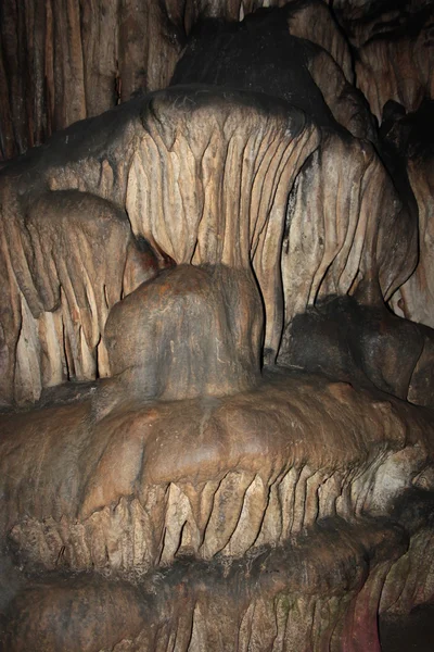 Ledenika-Höhle in Bulgarien — Stockfoto