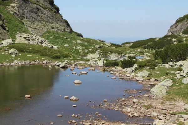 Hegyi tó — Stock Fotó