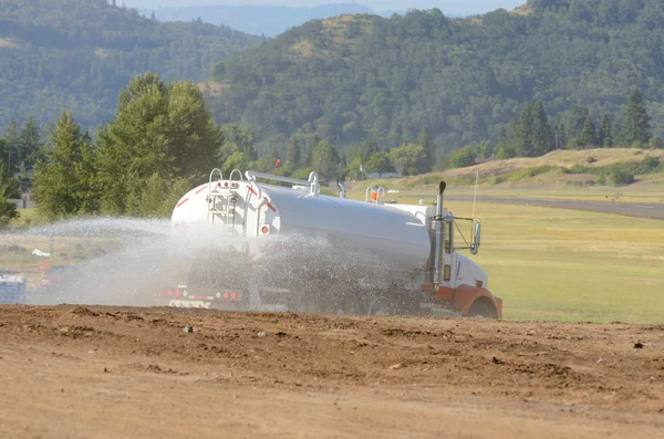 Camion acqua — Foto Stock