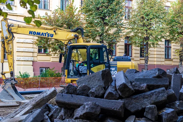 Lviv Ukraine October 2020 Reconstruction Roadway Historic Center Lviv Paving — Stock Photo, Image