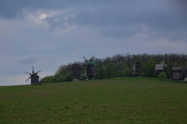 Kyjev Pirogovo Ukrajina Května 2021 Vrcholu Kopce Nachází Několik Tradičních — Stock fotografie