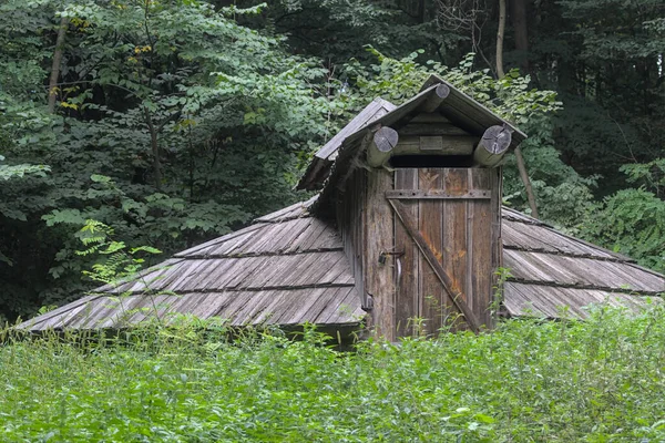 Kiev Ucrânia Habitação Temporária Madeira Muito Baixa Oeste Ucrânia Kolyba — Fotografia de Stock