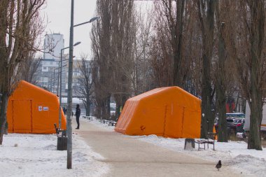 Kyiv, Ukrayna - 25 Ocak 2026: Moskova devlet terörü bir füze saldırısı gerçekleştirdi. Turuncu 