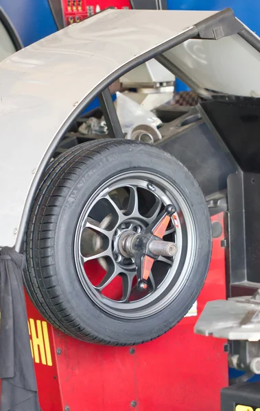 Tire Fitting Machine Close Up — Stock Photo, Image