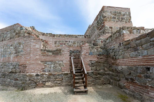 Ruins Roman Fortress Gate Located Troyan Pass Bulgaria Place Bulgarian — Stock Photo, Image