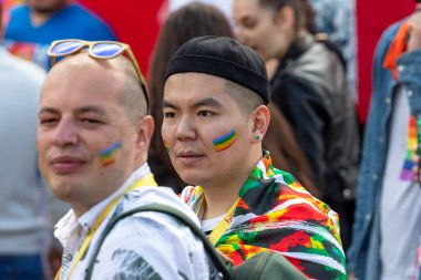 Sofya, Bulgaristan - 12 Haziran 2021: LGBT haklarına destek amaçlı Sofya Onur etkinliği (lezbiyen, gey, transseksüel ve biseksüel) Sofya 'da 14. kez ve bir yıl aradan sonra düzenleniyor. 