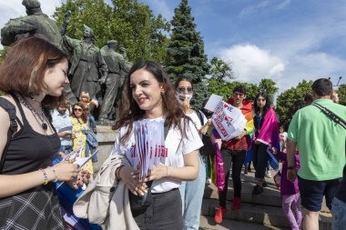 Sofya, Bulgaristan - 12 Haziran 2021: LGBT haklarına destek amaçlı Sofya Onur etkinliği (lezbiyen, gey, transseksüel ve biseksüel) Sofya 'da 14. kez ve bir yıl aradan sonra düzenleniyor.