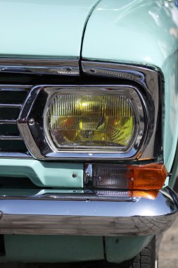 Eski retro veya vintage araba ya da otomobil