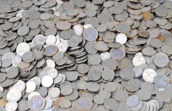 Münzen, Währung, fallend. — Stockfoto