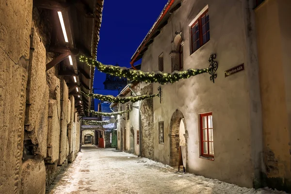 Belle strade della vecchia Tallinn — Foto Stock