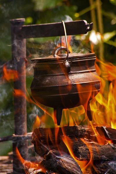 Pot üzerine açık alev 5866