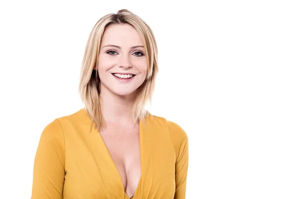 Happy woman posing to camera — Stock Photo, Image