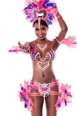 Onunla dans için arama samba dansçısı