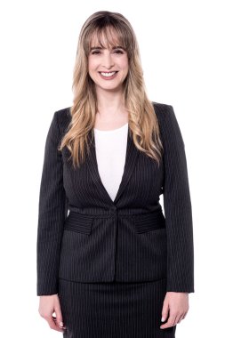 kameraya poz gülümseyen iş kadını