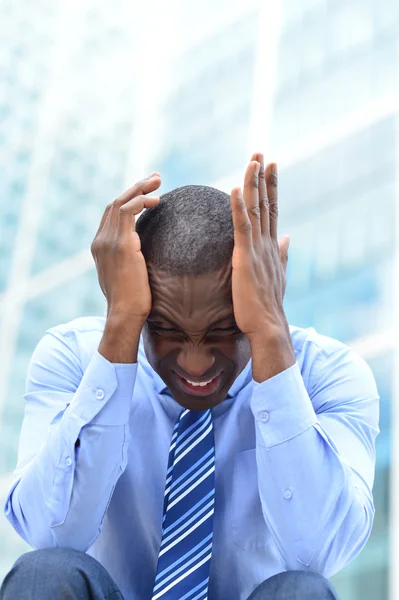 Homme d'affaires d'âge moyen frustré — Photo