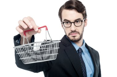 İşadamı holding küçük alışveriş sepeti