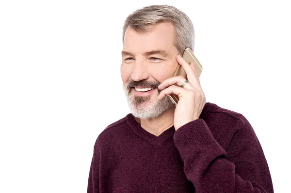 Uomo che parla al cellulare — Foto Stock