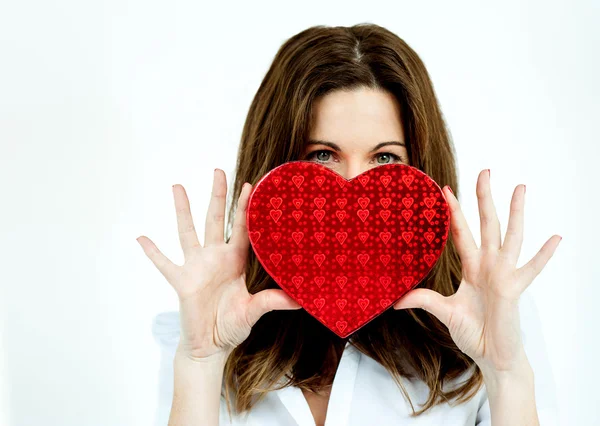 Woman holding gift box — Stock Photo, Image