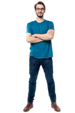 Kolları çapraz adam