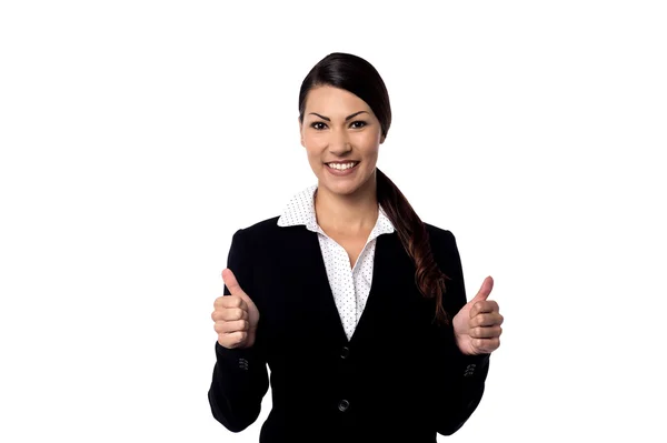 Businesswoman showing thumbs up — Stock Photo, Image