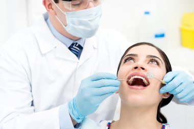 Hasta bir diş check-up