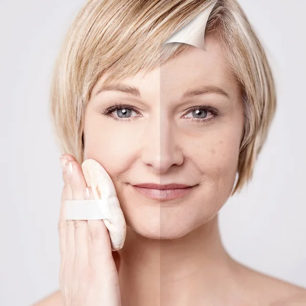 Vrouw met en zonder make-up — Stockfoto