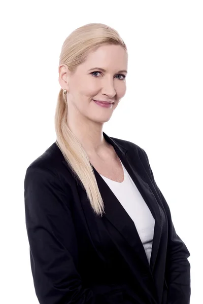 Business damen i svart kostym — Stockfoto