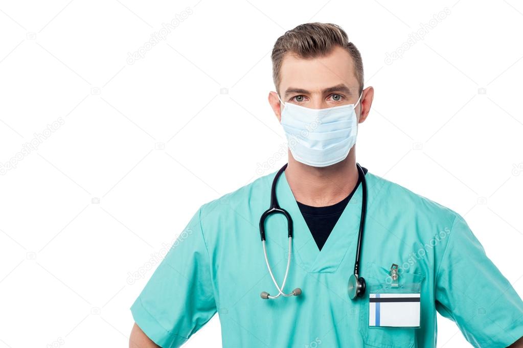doctor with surgical mask