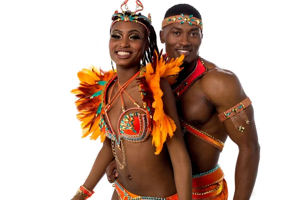 Bailarines de samba posando juntos — Foto de Stock