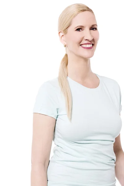 Smiling attractive woman — Stock Photo, Image