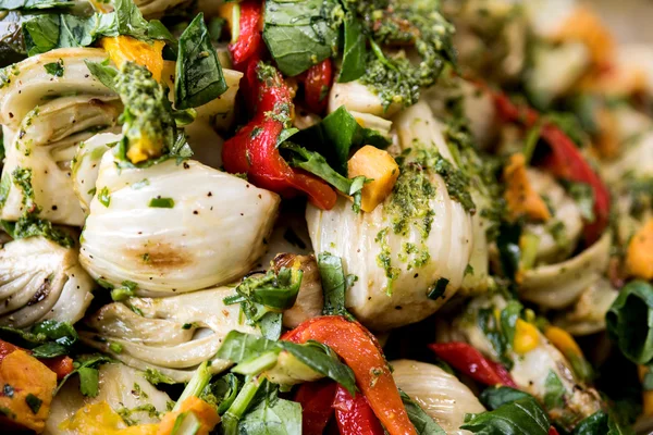 Geroosterde pastasalade — Stockfoto