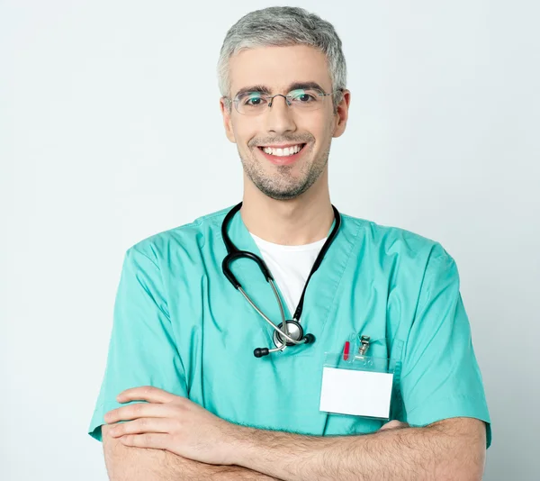 Kollarını çapraz doktor — Stok fotoğraf