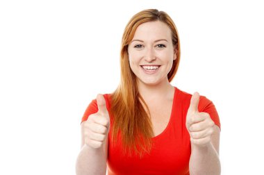 Çift başparmak gösterilmesini Bayan