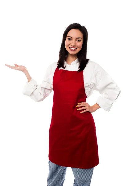 摆姿势的专业女厨师 — 图库照片
