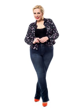 oldukça orta yaşlı kadın