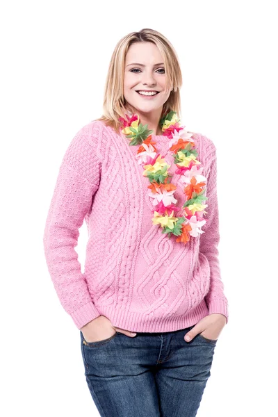 Woman with flower garland on her neck — Stock Photo, Image