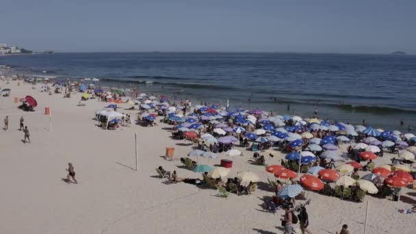 Covid Brasil Brasileños Ignoran Decreto Municipal Llenan Playas Borde Ciudad — Vídeos de Stock
