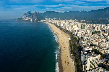 Ipanema ve Leblon bölgesinin hava manzarası, Rio de Janeiro şehri, Brezilya, Güney Amerika.