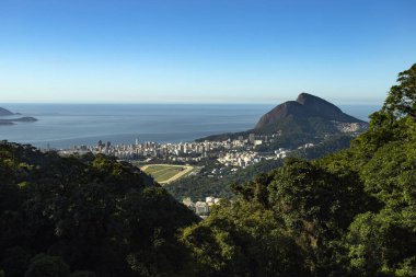 Rio de Janeiro 'daki Leblon bölgesi ve jokey kulübü manzarası. Brezilya. 