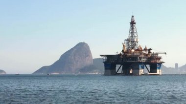 Deniz sondaj platformu. Petrol kulesi.