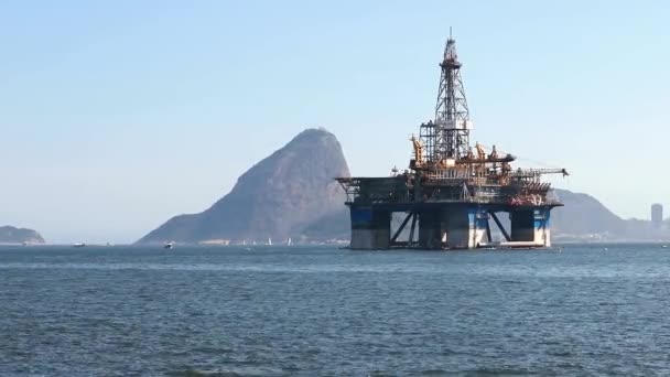 Deniz Sondaj Platformu Petrol Kulesi Yağ Kulesi Denizde Yüzüyor Rio — Stok video