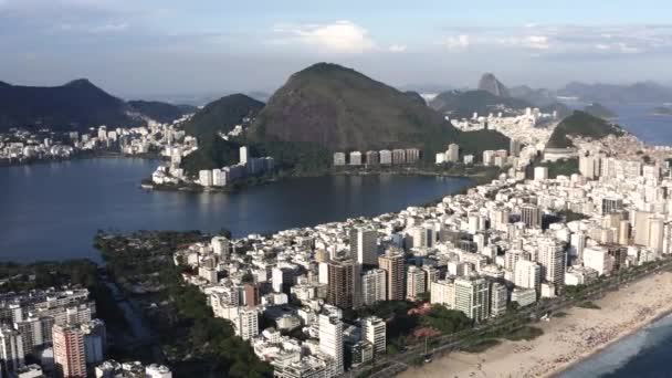 Luftaufnahme Der Lagune Von Rodrigo Freitas Und Des Strandes Von — Stockvideo