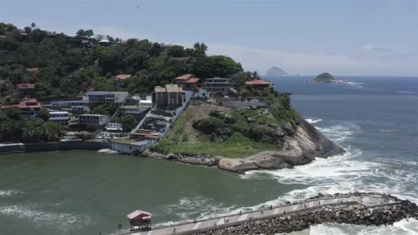 码头吧 休息海吧 巴西里约热内卢 Barra Tijuca海滩 — 图库视频影像