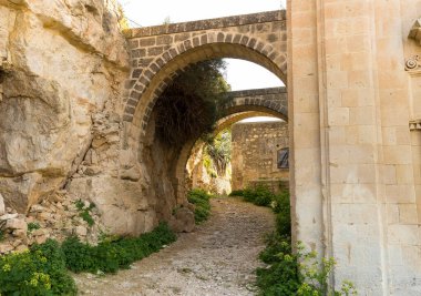 Scicli, Sicilya 'daki St. Mathew Kilisesi' nin (Chiesa di San Matteo) dış manzaraları.