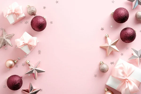 Décorations Noël Élégantes Sur Fond Rose Pastel Cadre Noël Modèle — Photo