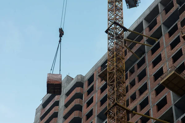 Guindaste Torre Estaleiro Produção Apartamentos Habitação Social — Fotografia de Stock