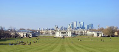 Londra Greenwich Parkı'ndan görülen manzarası